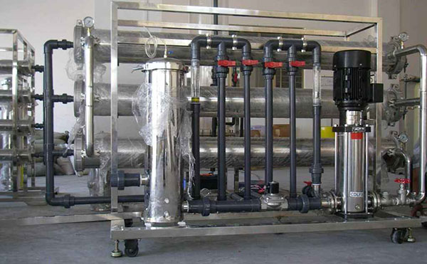 反滲透設(shè)備