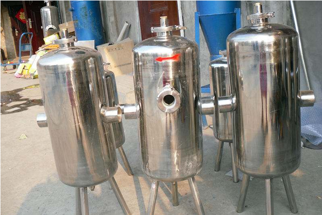 源水處理選擇什么樣的全自動加藥裝置?(圖文) 源水處理選擇什么樣的全自動加藥裝置?(圖文)