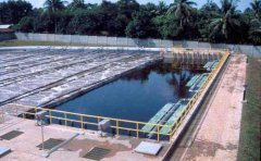 �����B©Һ��������c