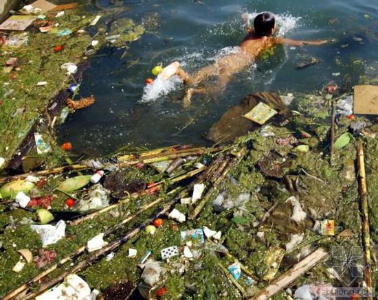 中國水污染問題很嚴(yán)重 帶您簡單看幾個(gè)案例 中國水污染問題很嚴(yán)重 帶您簡單看幾個(gè)案例