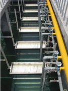 ���Ŀ������ˮ̎���е�Ĥ���g(sh��)��(y��ng)�ã��D�ģ�