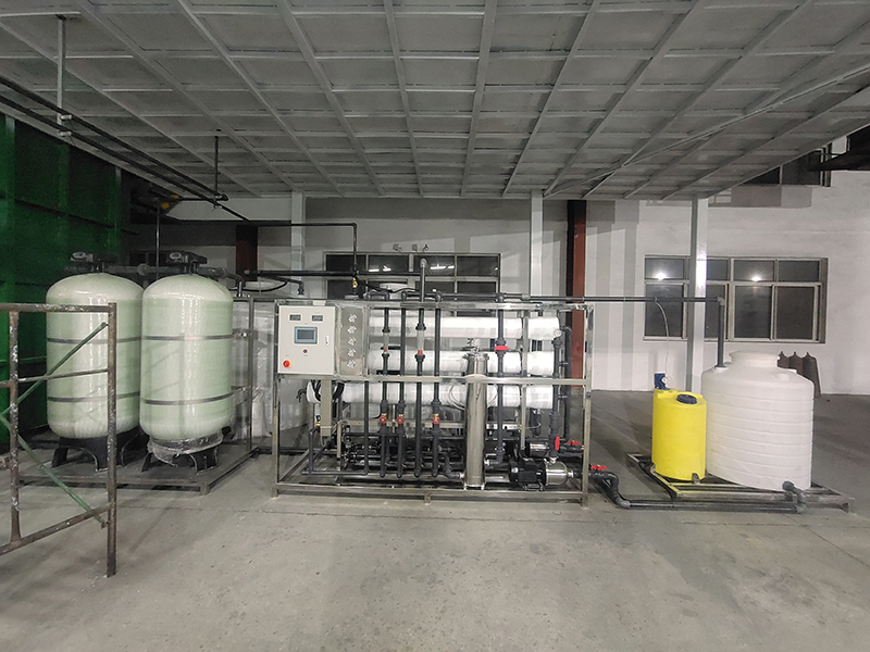 ���Ϳ�b�Sُ�I������h���B͸�O�乤�̰���